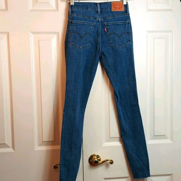 Levi's 711 Skinny Distressed Raw Hem Jeans Sz 24 - Picture 5 of 6